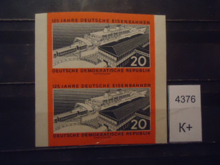 Фото марки Германия ГДР 1960г сцепка (12€) **