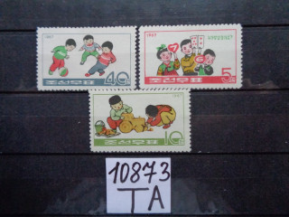 Фото марки Северная Корея серия 1967г *