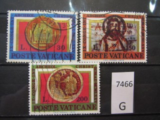 Фото марки Ватикан 1975г серия *