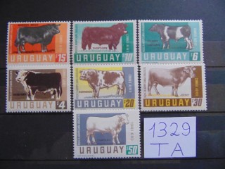 Фото марки Уругвай серия 1966г *