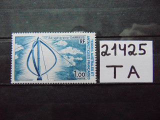 Фото марки Французская Антарктика марка 1988г **