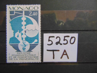 Фото марки Монако марка 1984г **