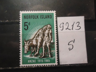 Фото марки Норфолк остров 1965г **