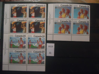 Фото марки Канада 1976г серия кв блоков **