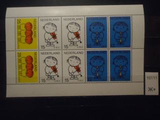 Фото марки Нидерланды 1967г (12€) малый лист **