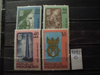 Фото марки Индонезия серия 1966г **
