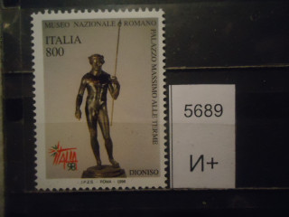 Фото марки Италия 1998г **