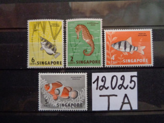 Фото марки Сингапур 1962г **