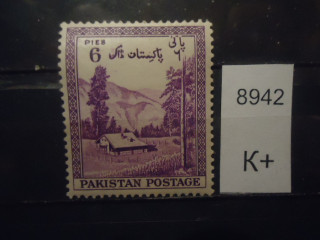 Фото марки Пакистан надпечатка *