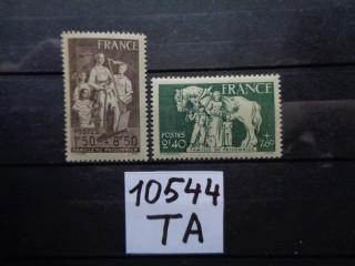 Фото марки Франция серия 1943г **