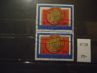 Фото марки Ватикан 1975г пара
