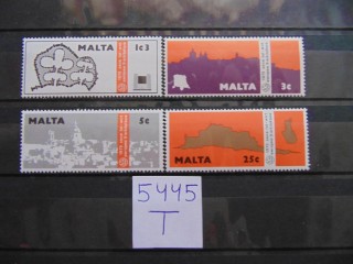 Фото марки Мальта серия 1975г **