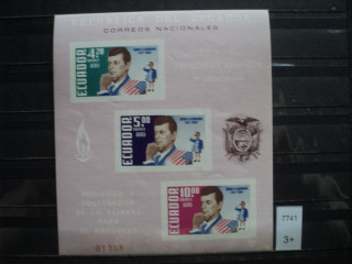 Фото марки Эквадор блок 1964г 10 евро **