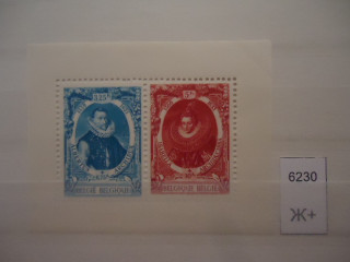Фото марки Бельгия 1942г (15€) **