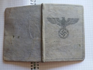 Фото марки Немецкий аусвайс дивизии СС