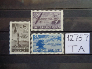 Фото марки Турция серия 1954г *