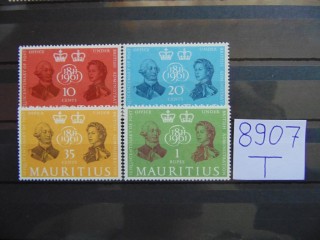 Фото марки Британский Маврикий серия 1961г **