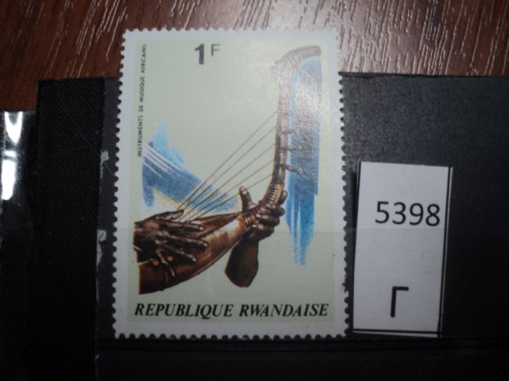 Фото марки Руанда 1974г **