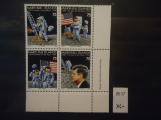 Фото марки Маршаловы острова 1994г (7€) сцепки **