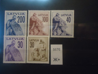 Фото марки Латвия **