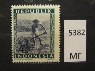 Фото марки Индонезия 1948г *