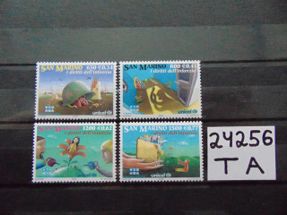 Фото марки Сан Марино серия 2000г **