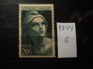 Фото марки Франция 1945г **