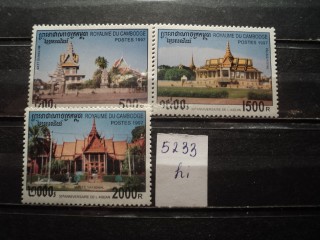 Фото марки Камбоджа *