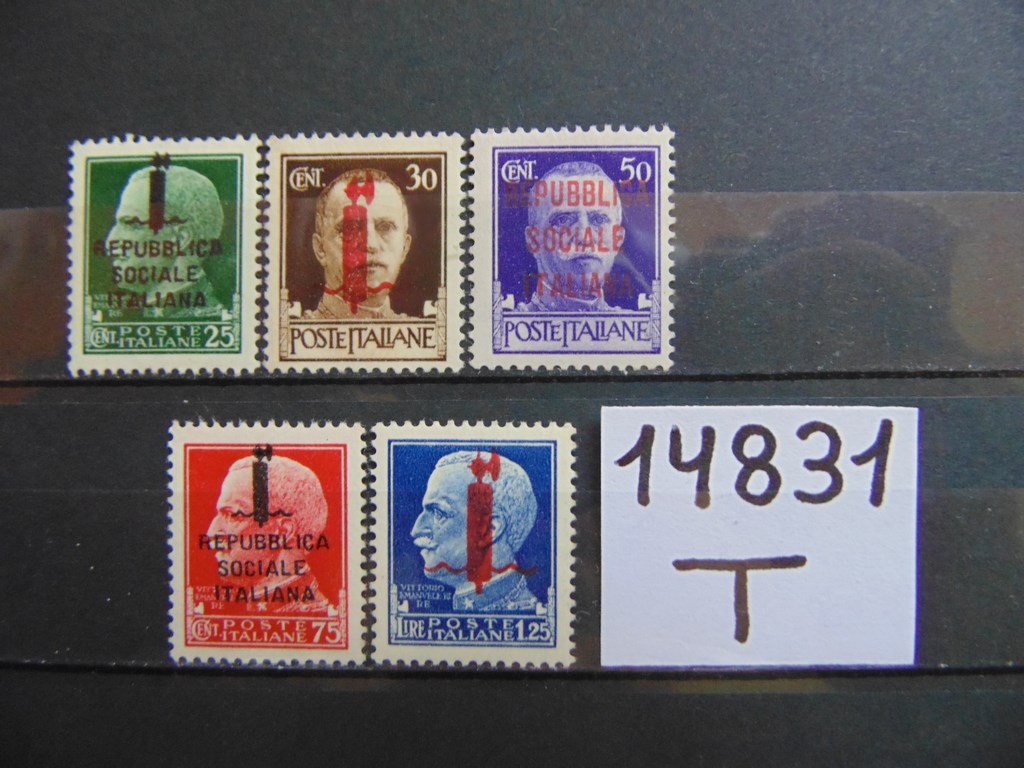 Фото марки Италия 1944г **
