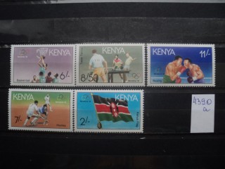 Фото марки Кения серия **