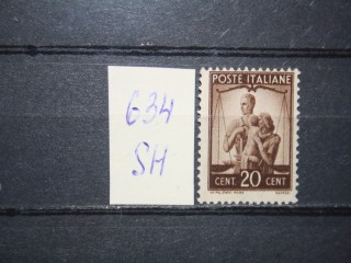 Фото марки Италия 1945г **