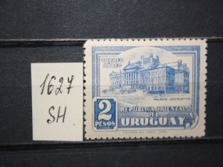 Фото марки Уругвай 1945г **