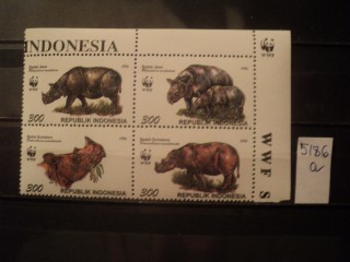 Фото марки Индонезия серия **