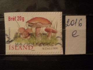 Фото марки Исландия. Вырезка из конверта