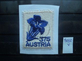 Фото марки Австрия. Тканая Марка (вырезка)