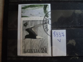 Фото марки Латвия вырезка из конверта