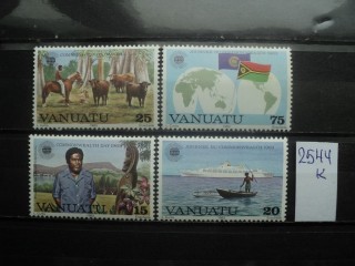 Фото марки Вануату серия **