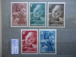 Фото марки Нидерланды 1947г серия *