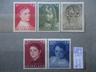 Фото марки Нидерланды 1957г серия *