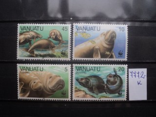 Фото марки Вануату серия **