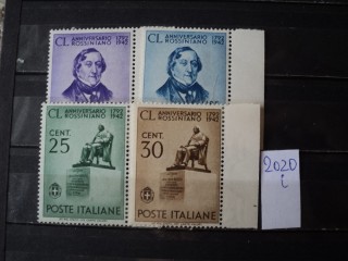 Фото марки Италия серия 1942г **