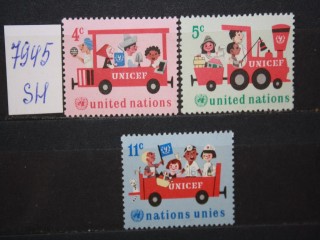 Фото марки ООН 1966г серия **