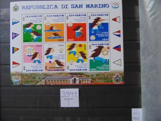 Фото марки Сан Марино малый лист 2001г **