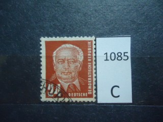 Фото марки ГДР 1952г