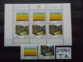 Фото марки Португалия серия+блок 1977г **