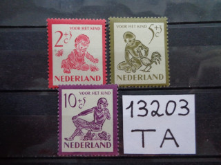 Фото марки Голландия 1950г **