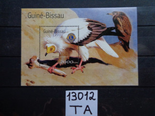 Фото марки Гвинея Биссау 2001г **