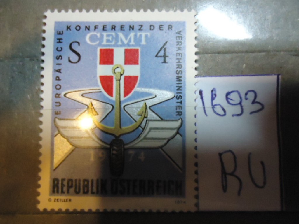 Фото марки Австрия **
