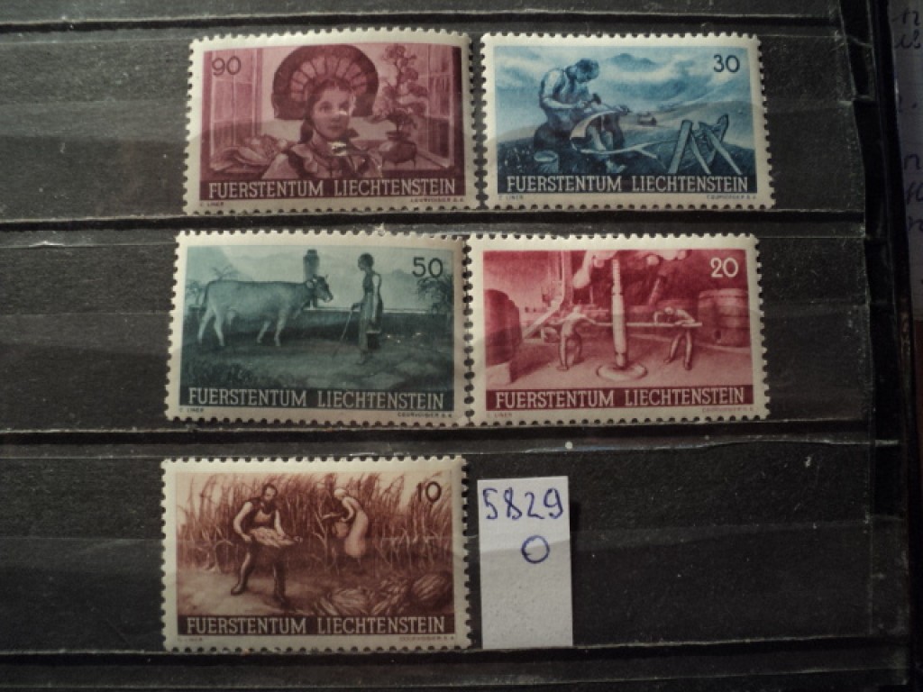 Фото марки Лихтенштейн серия 1941г **