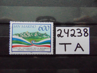Фото марки Сан Марино марка 1990г **